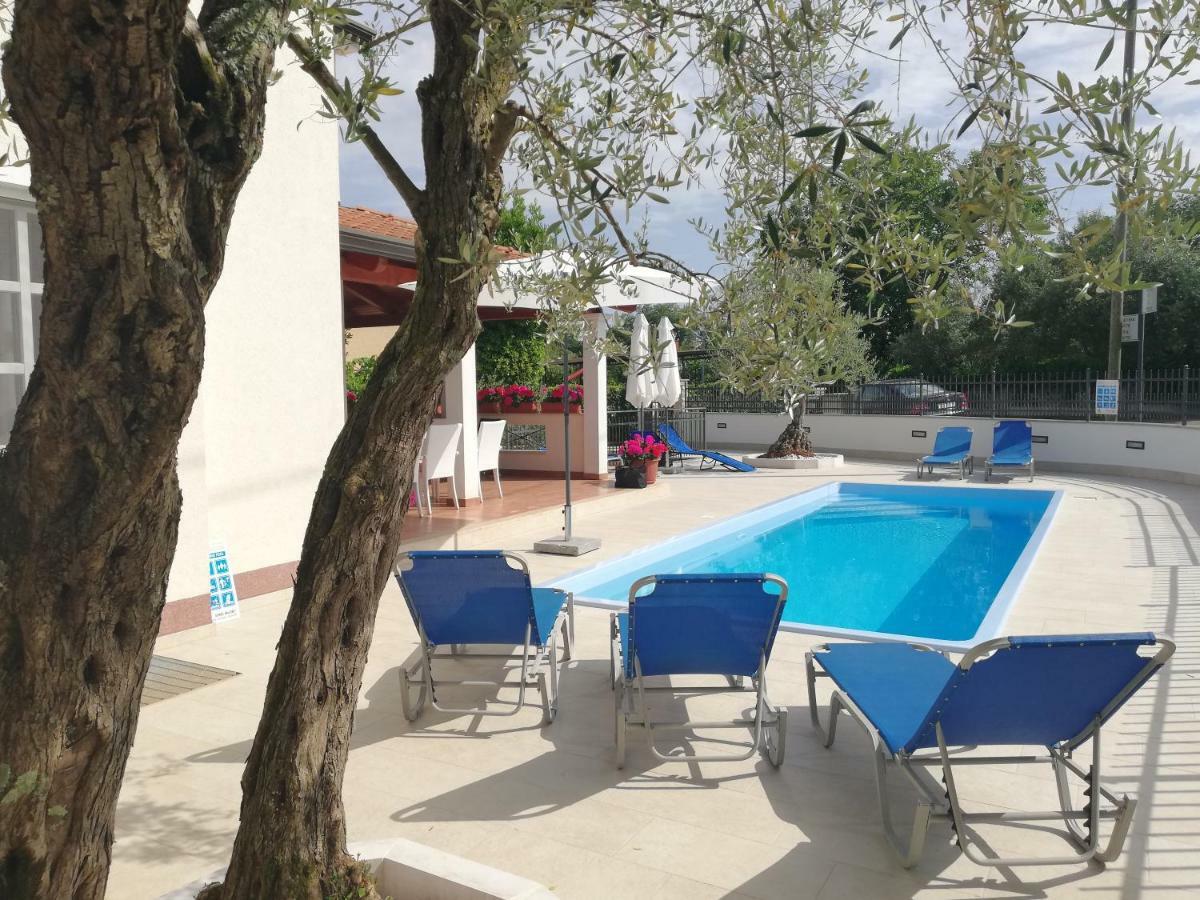 Villa Zare Poreč Kültér fotó