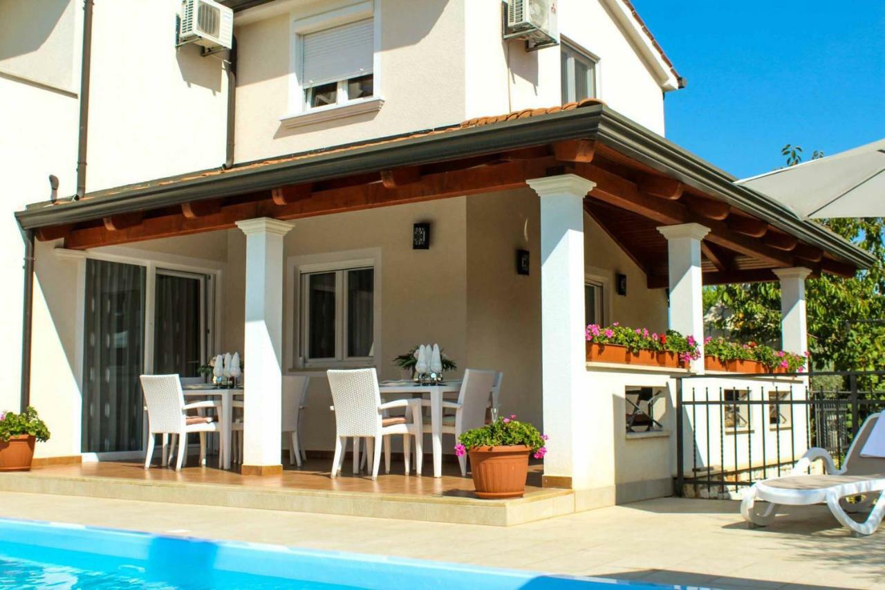 Villa Zare Poreč Kültér fotó